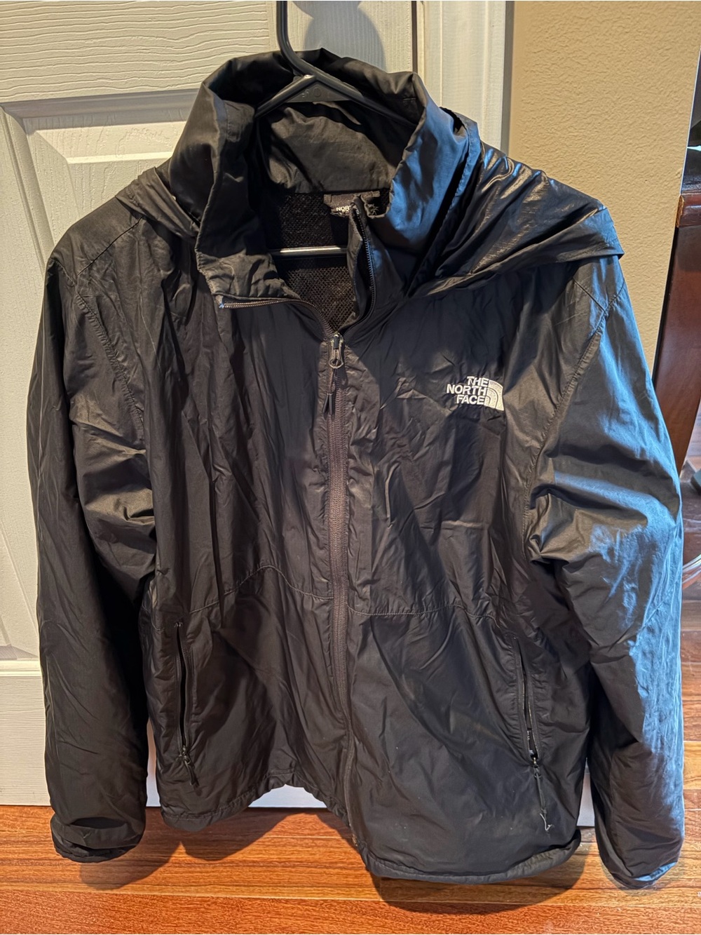 The North Face Men's Black Hooded Windbreaker Jacket - size Medium